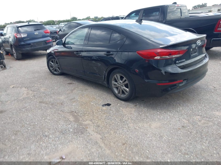 2017 HYUNDAI ELANTRA auction photo 3