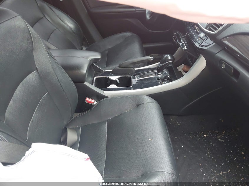 2016 HONDA ACCORD auction photo 5