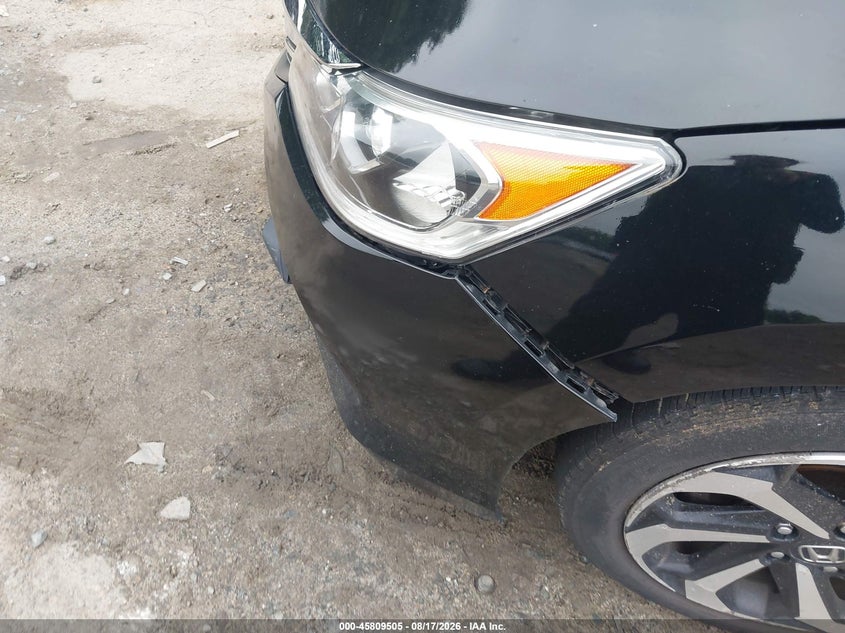 2016 HONDA ACCORD auction photo 6