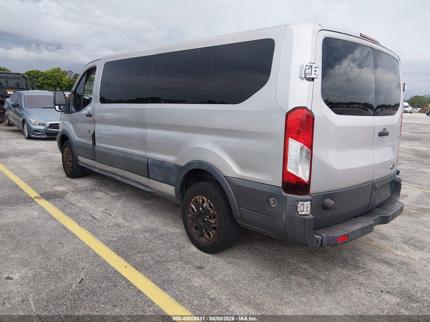 2016 FORD TRANSIT-350 auction photo 3
