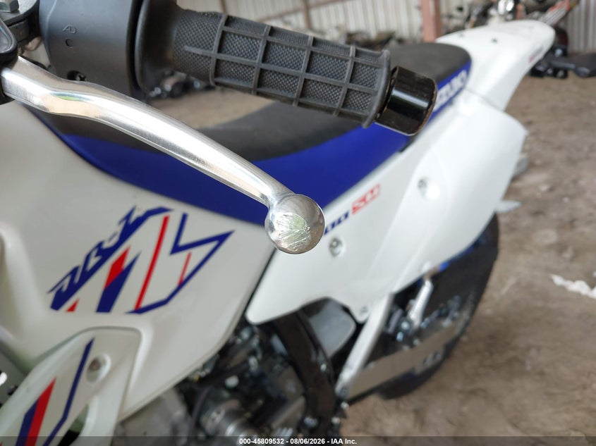 SUZUKI DR-Z400 2023