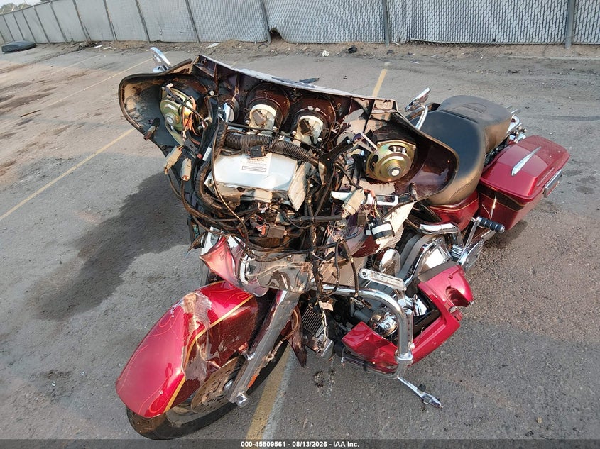 HARLEY-DAVIDSON FLHTCSE2 2005
