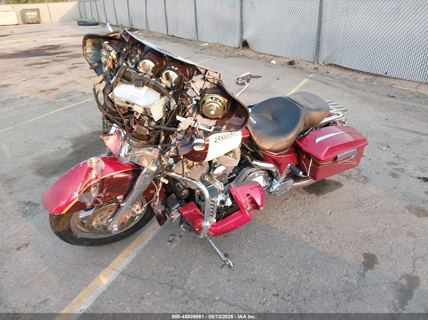 HARLEY-DAVIDSON FLHTCSE2 2005