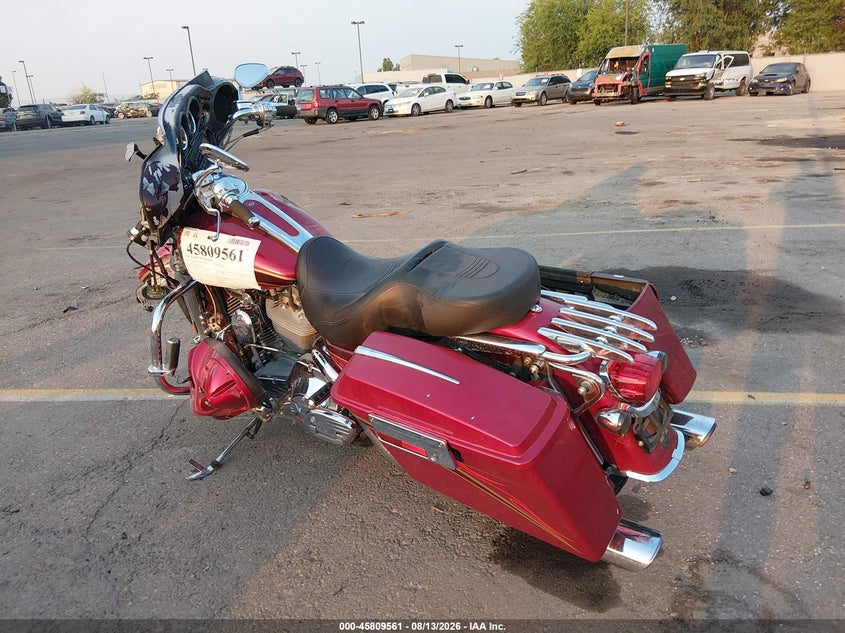 HARLEY-DAVIDSON FLHTCSE2 2005