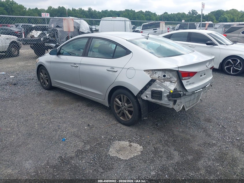 2018 HYUNDAI ELANTRA auction photo 3