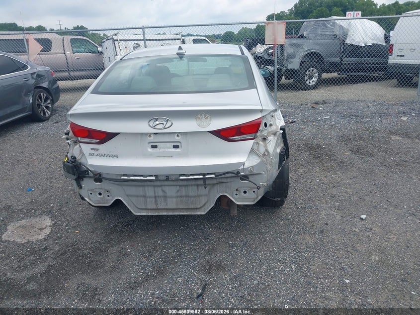 2018 HYUNDAI ELANTRA auction photo 6