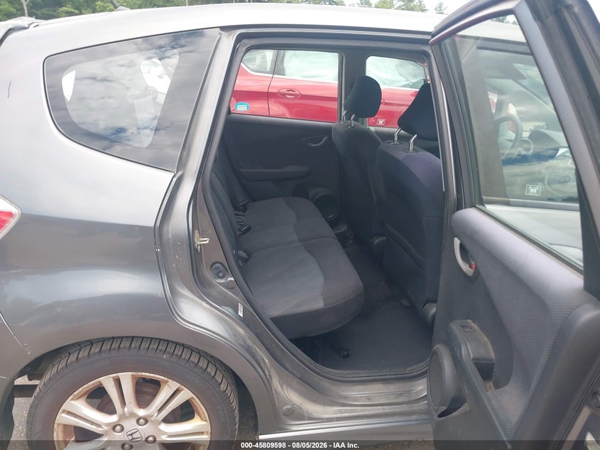 HONDA FIT 2011 VIN JHMGE8H53BC009659