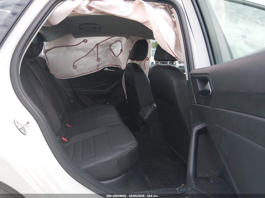 2023 VOLKSWAGEN JETTA auction photo 8