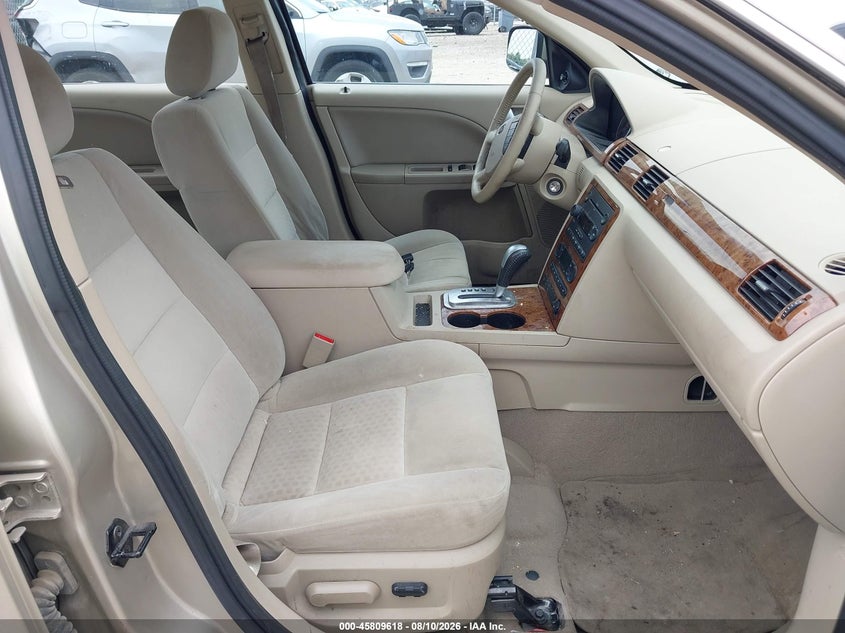 2005 FORD FIVE HUNDRED auction photo 5