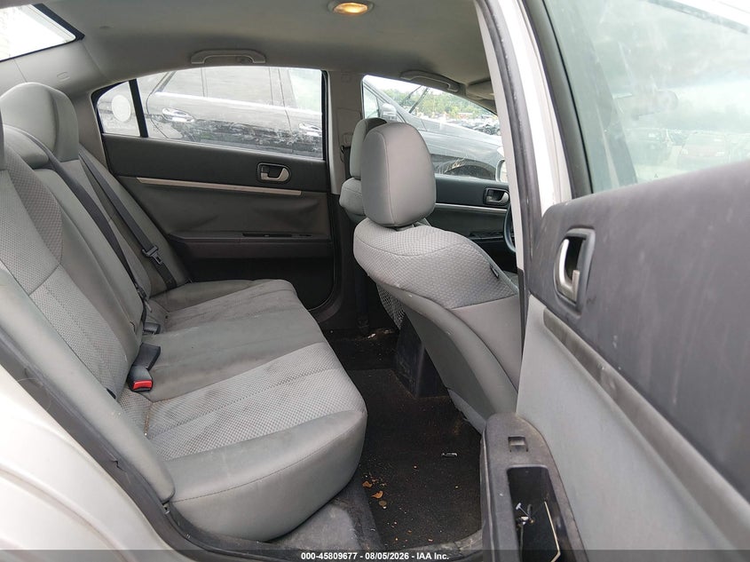 2011 MITSUBISHI GALANT auction photo 8