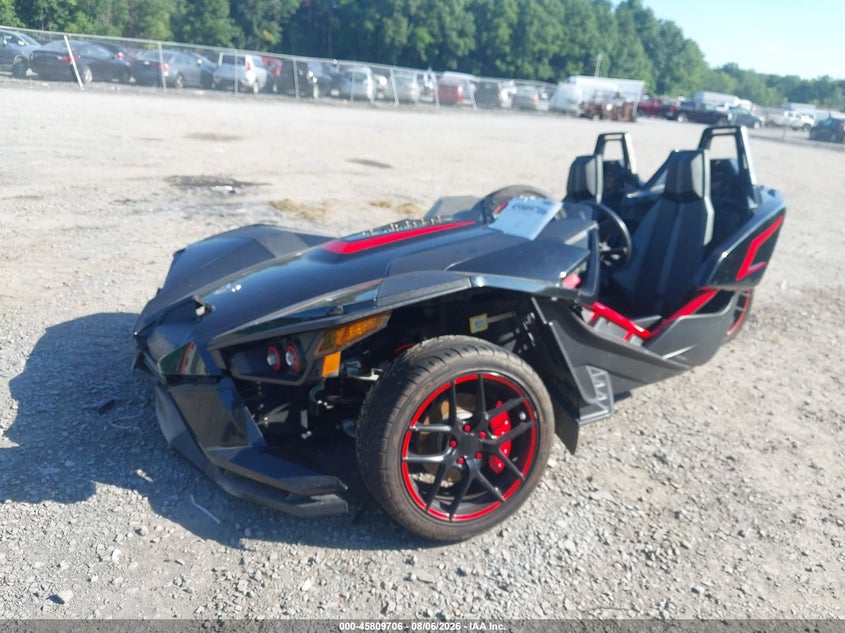 2016 POLARIS SLINGSHOT auction photo 2