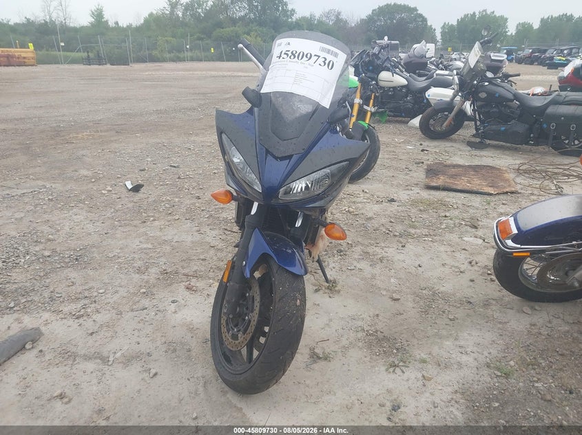 YAMAHA FZ6 2009