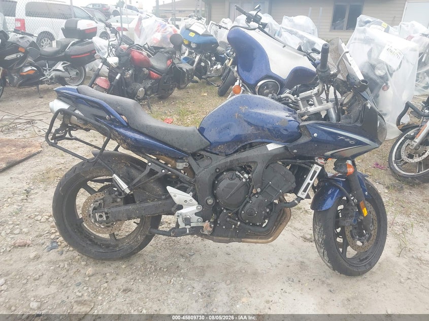 YAMAHA FZ6 2009