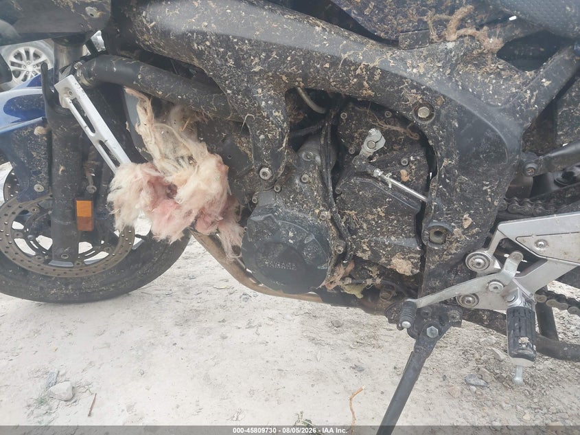 YAMAHA FZ6 2009