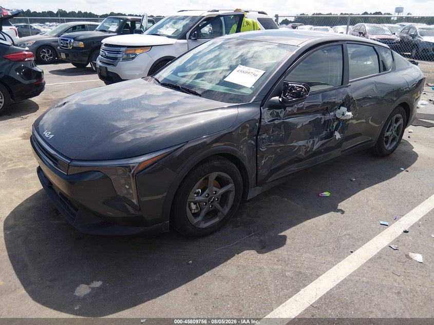 Vin: 3kpft4de1te282711, lot: 46308602, kia k4 lxs 20262