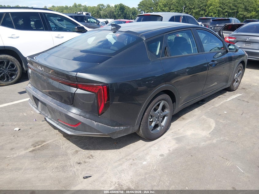 Vin: 3kpft4de1te282711, lot: 46308602, kia k4 lxs 20264