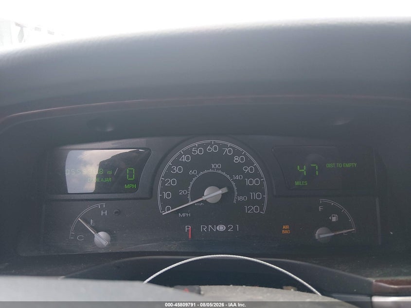 2005 LINCOLN TOWN CAR SEDAN 4.6L V-8 239HP