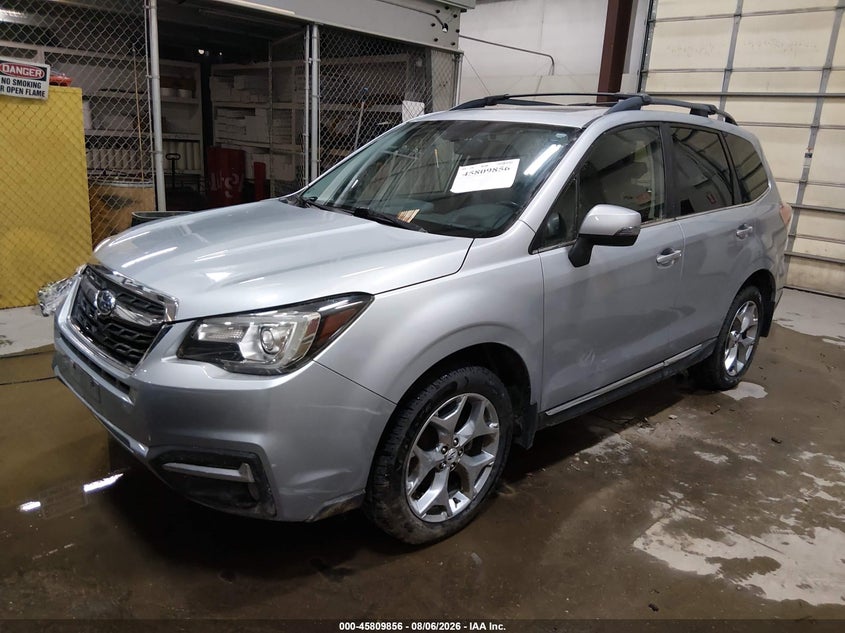 Vin: jf2sjawc3hh429788, lot: 46308702, subaru forester 2.5i touring 20172