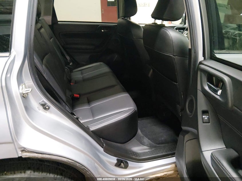 SUBARU FORESTER 2017 VIN JF2SJAWC3HH429788