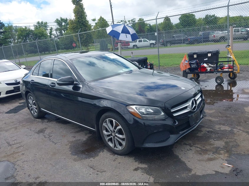 Vin: wddwf4kb1gr143405, lot: 46308791, mercedes-benz c 300 4matic 2016 img_1