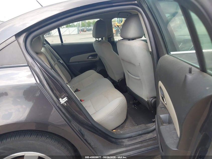 2015 CHEVROLET CRUZE auction photo 8