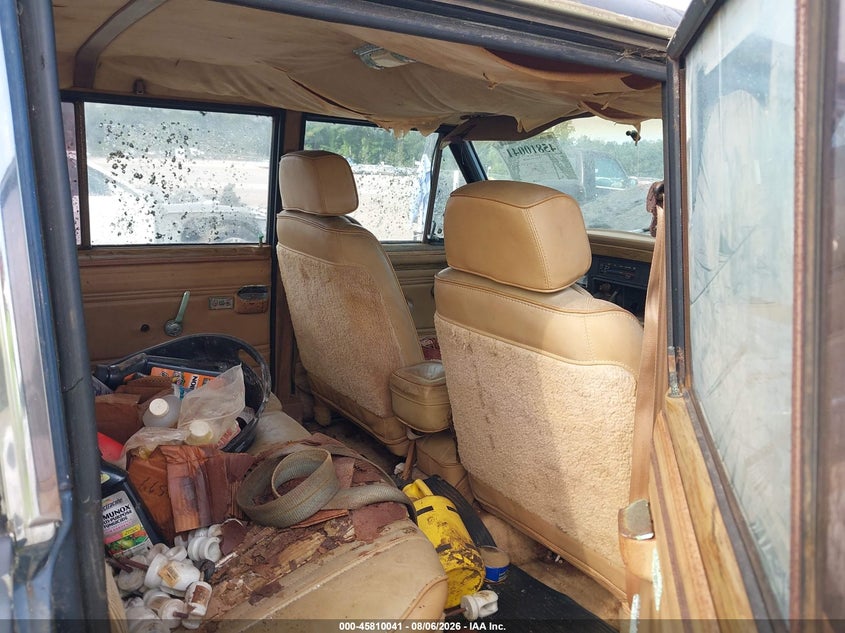1988 JEEP GRAND WAGONEER auction photo 8