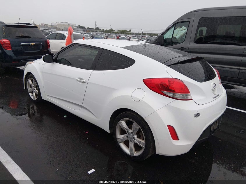 Vin: kmhtc6ad9du119586, lot: 46308917, hyundai veloster base w/gray 20133