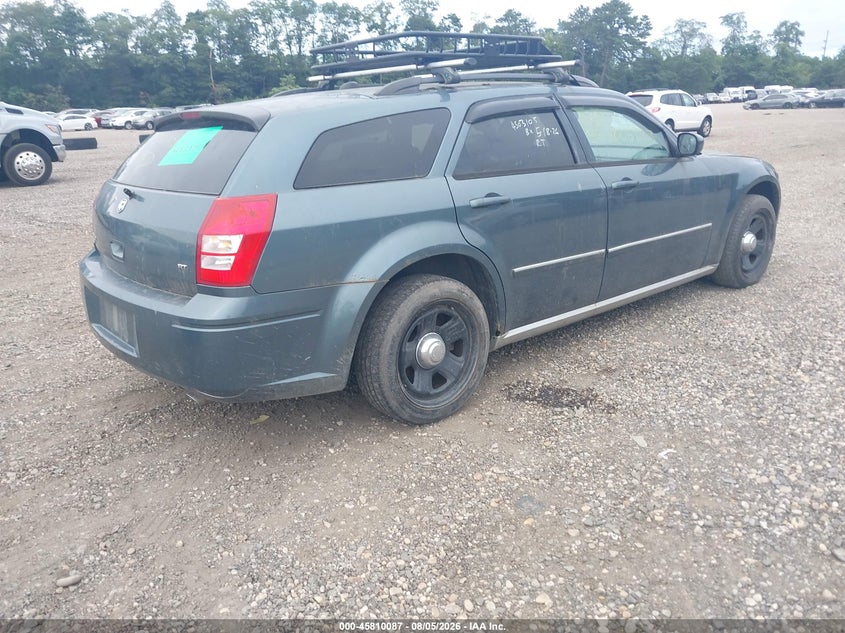 2005 DODGE MAGNUM auction photo 4
