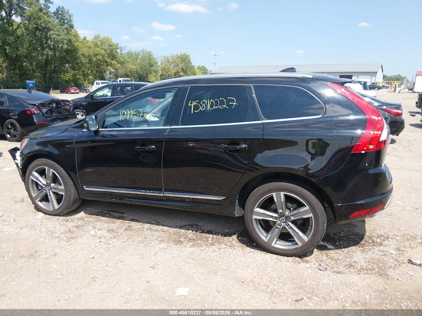 VOLVO XC60 - zdjecie 14