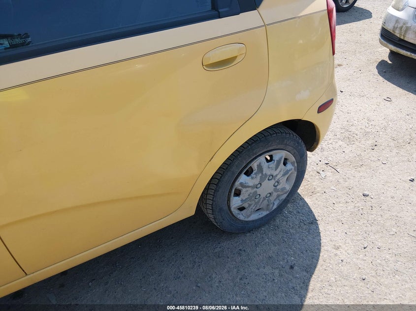 2006 CHEVROLET AVEO auction photo 6