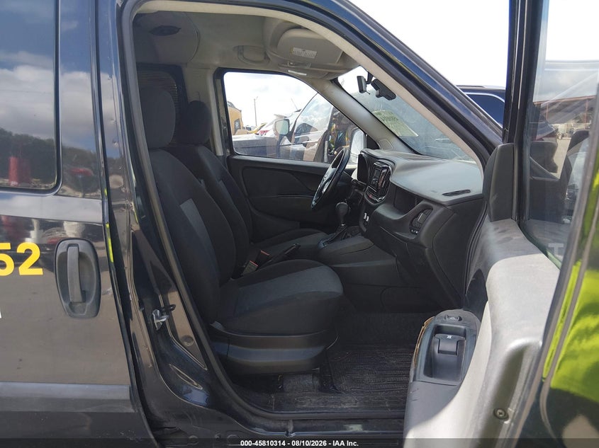 2015 RAM PROMASTER CITY TRADESMAN SLT · Фото 5