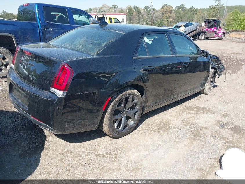 2022 CHRYSLER 300 auction photo 4