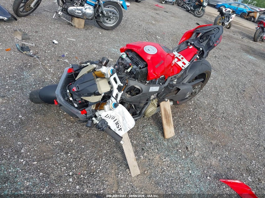 2023 DUCATI PANIGALE auction photo 2