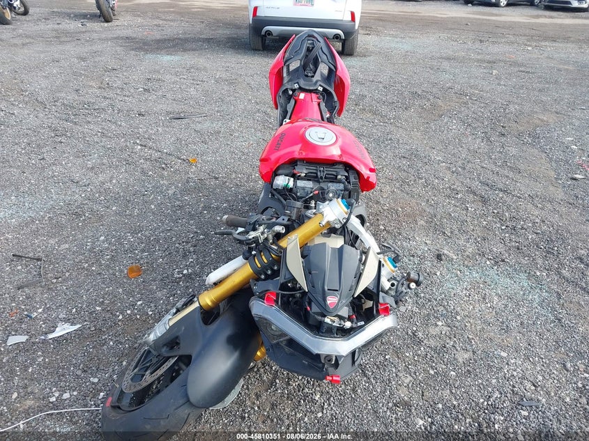2023 DUCATI PANIGALE auction photo 5