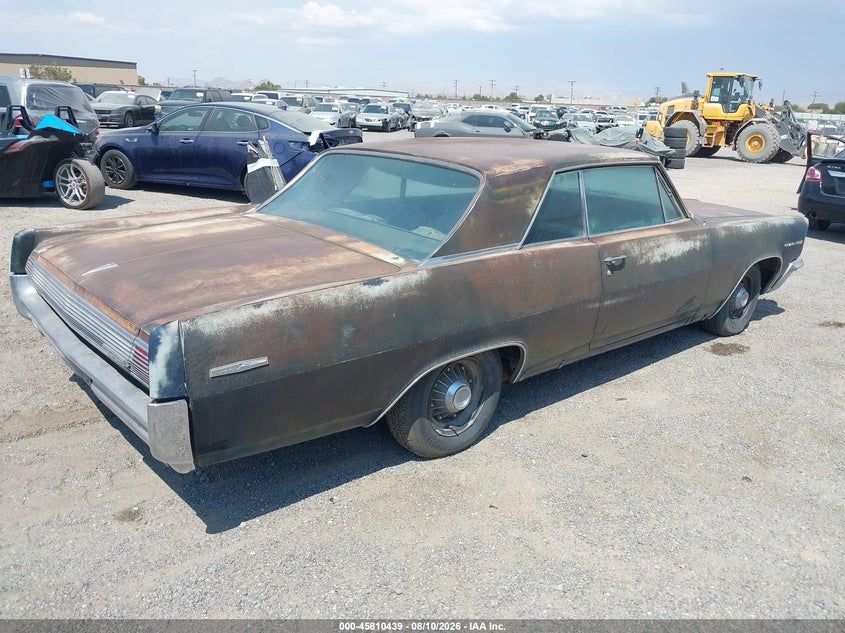 1963 PONTIAC GRAND PRIX auction photo 4