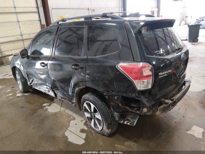 Vin: jf2sjaec9hh564114, lot: 46309381, subaru forester 2.5i premium 20173