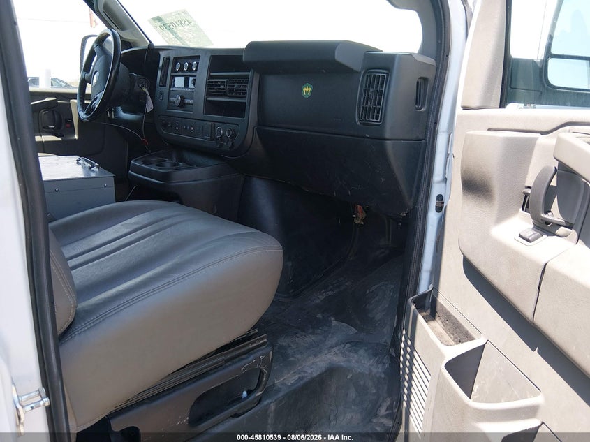 Vin: 1gcwgafg1l1277884, lot: 46309385, chevrolet express cargo rwd 2500 regular wheelbase wt 2020 img_1