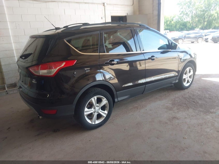Vin: 1fmcu9gx5dub79123, lot: 46309389, ford escape se 20134