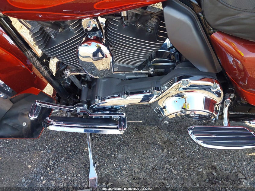 HARLEY-DAVIDSON FLHTCUSE5 2010