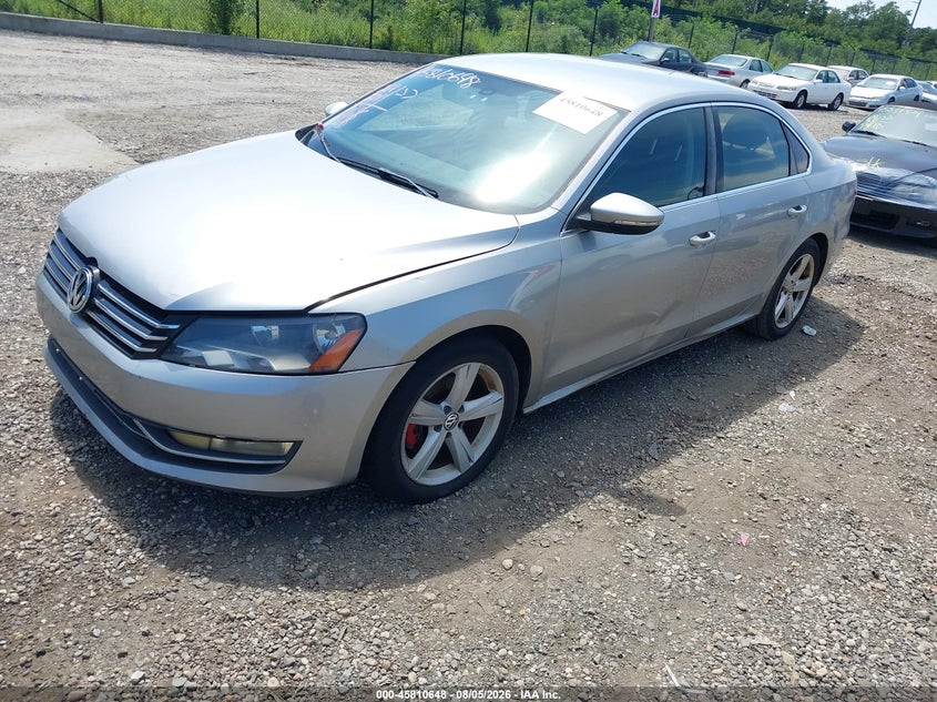 2012 VOLKSWAGEN PASSAT auction photo 2