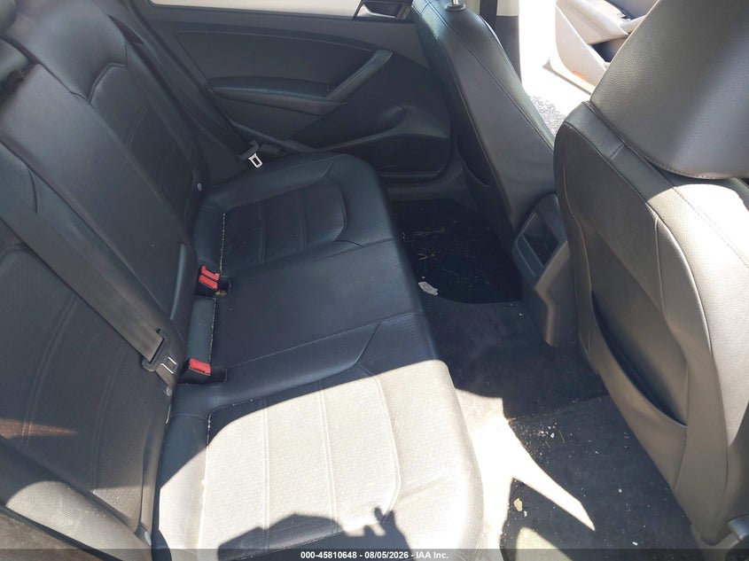 2012 VOLKSWAGEN PASSAT auction photo 8