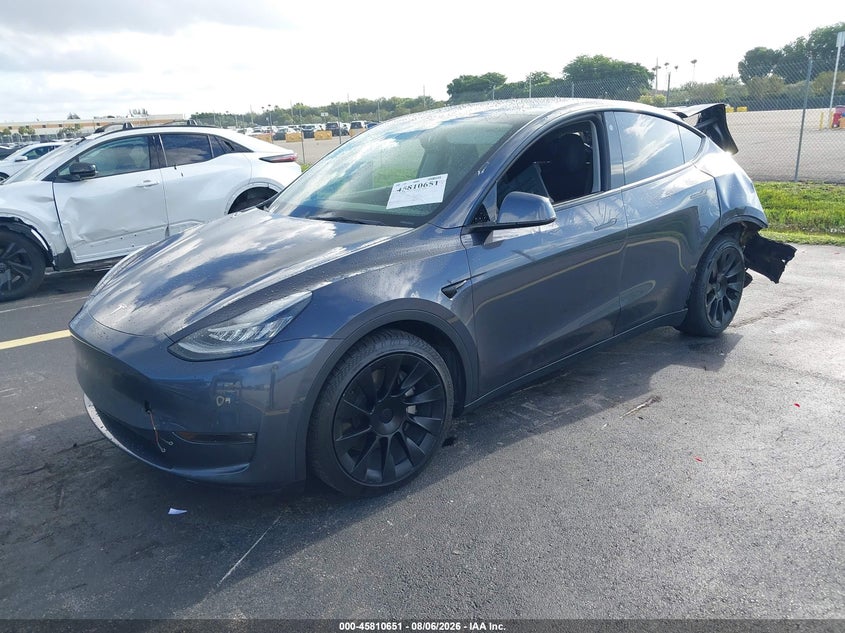 2022 Tesla Model Y, Удар сзади, IAAI, VIN 7SAYGDEE4NF367523 — фото 2