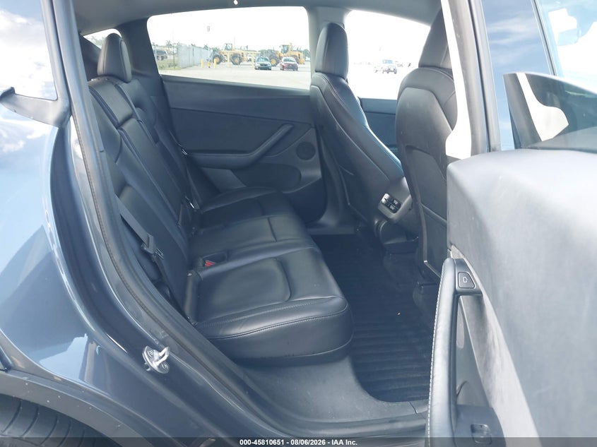 2022 TESLA MODEL Y auction photo 8