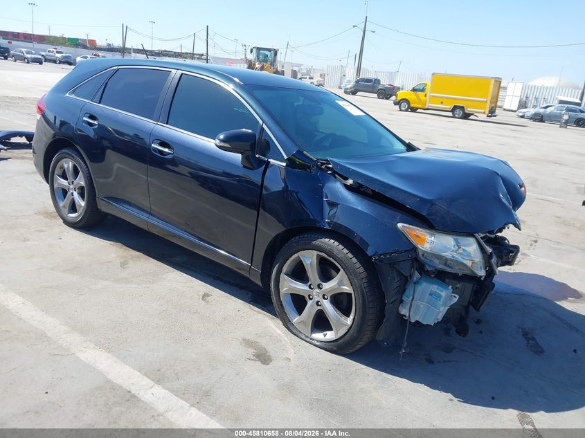2014 TOYOTA VENZA auction photo 1