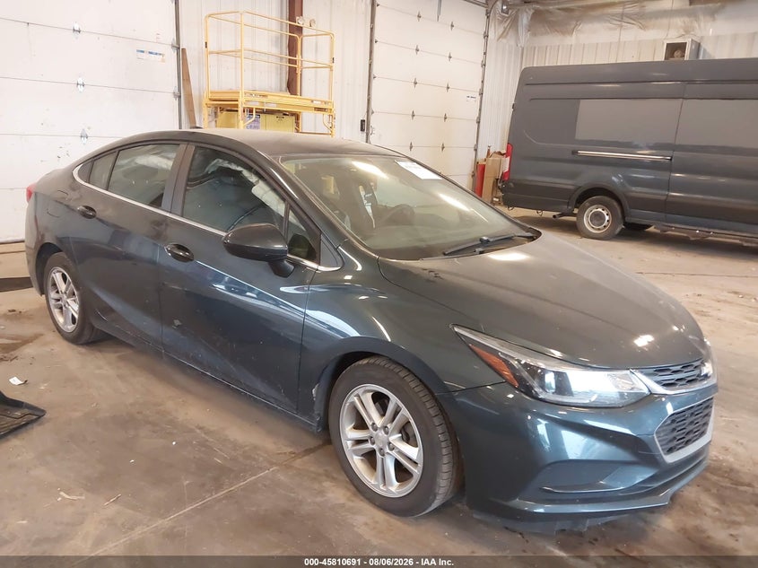 2017 CHEVROLET CRUZE auction photo 1