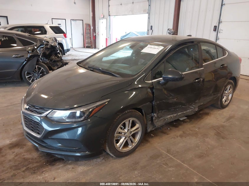 2017 CHEVROLET CRUZE auction photo 2