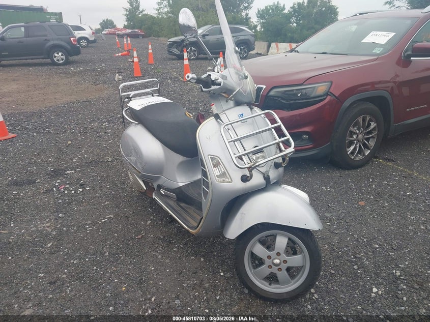 2007 VESPA GTS auction photo 1