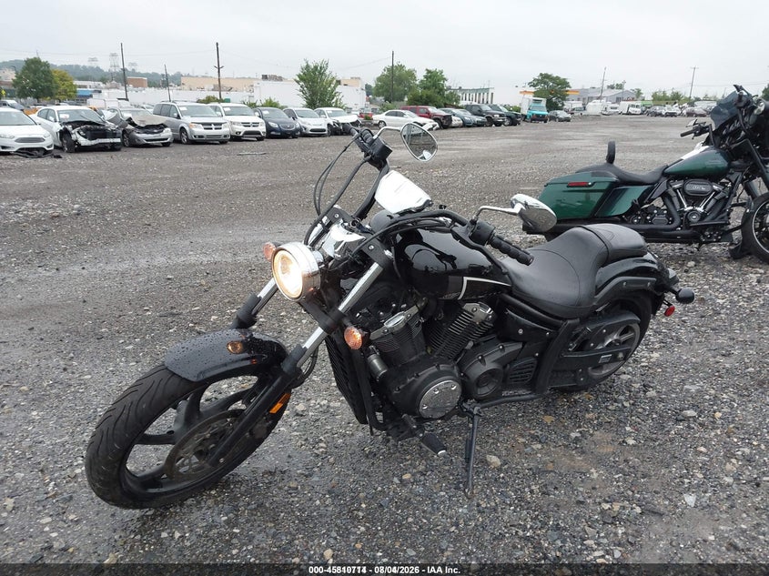 YAMAHA XVS1300 2013