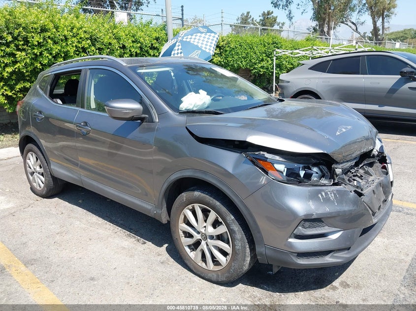 Vin: jn1bj1cv7lw257874, lot: 46309585, nissan rogue sport sv fwd xtronic cvt 2020 img_1
