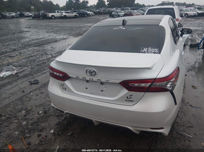 صورة 17 - TOYOTA CAMRY
